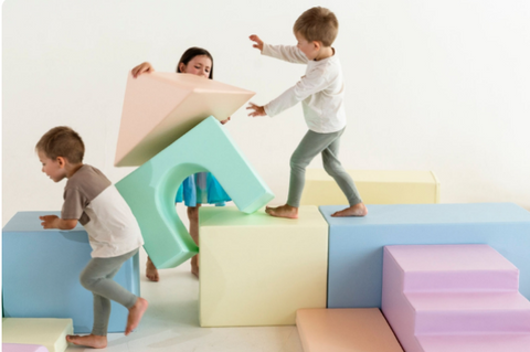 EU-CH IGLU® Softplay – Fantasie, Bewegung und grenzenloser Spielspaß